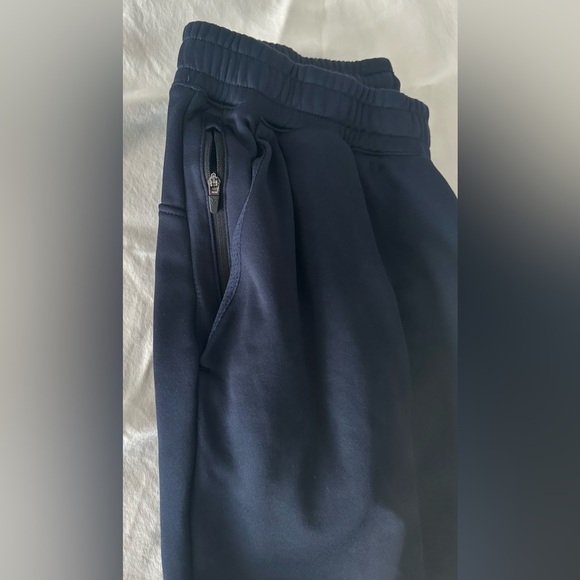 Old Navy Men's Active Straight Go-Dry- Size Small - Picture 5 of 7